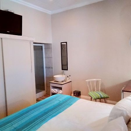 Guesthouse On Irvine بورت اليزابيث المظهر الخارجي الصورة