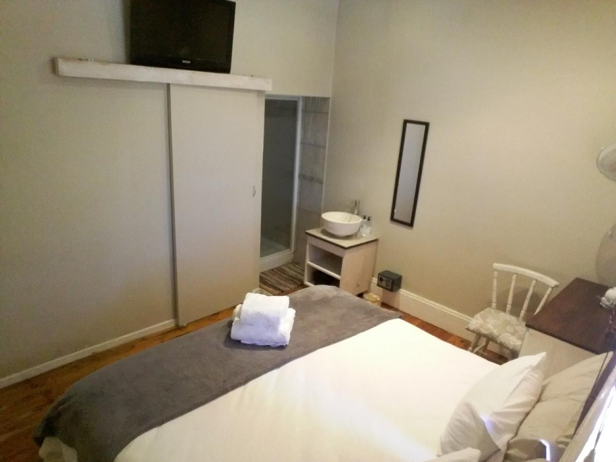 Guesthouse On Irvine بورت اليزابيث المظهر الخارجي الصورة